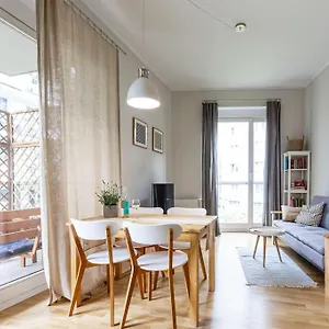 Bright And Cozy Near Park, With A Huge Terrace. Apartament Warszawa